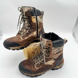 Waterproof Camouflage Lace-Up Hiking Boots
